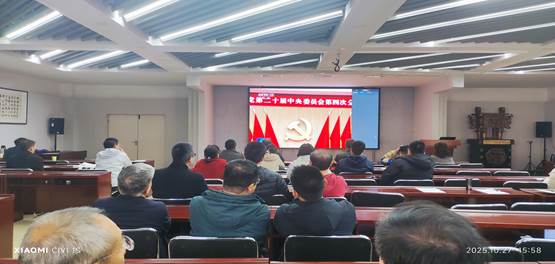 82189ac675fc5d5f715ab2de7c1940bc